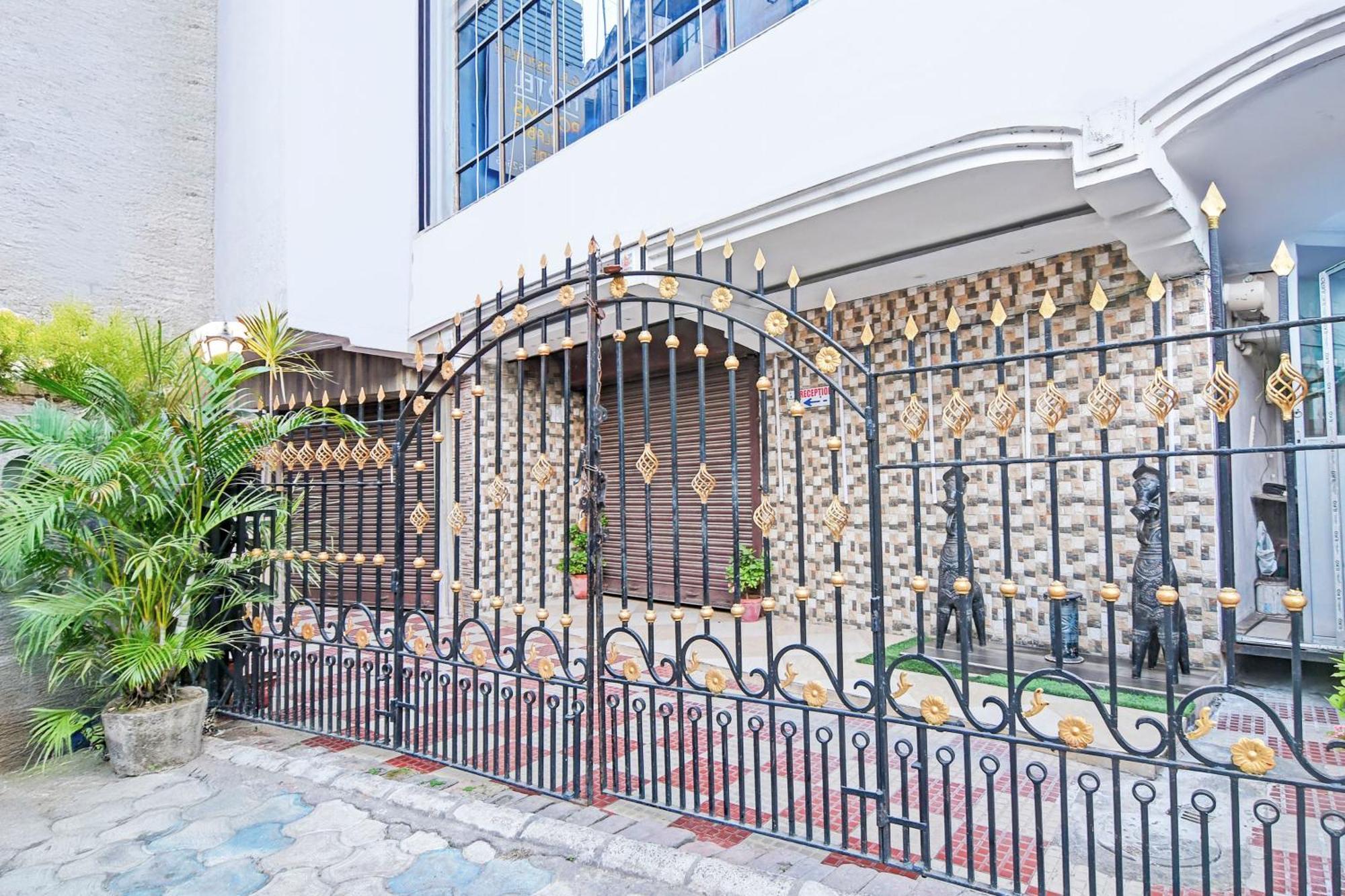 Super Hotel O Baguiati Nagarbazar Bagian luar foto